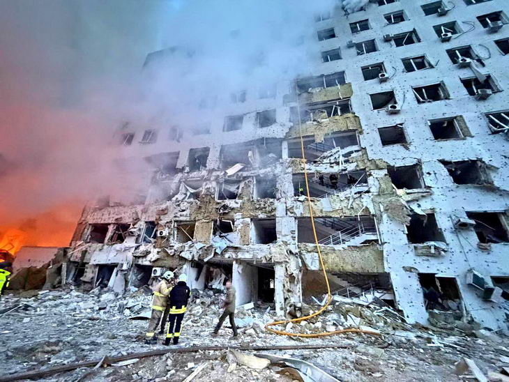 Россия атаковала Одессу баллистическими ракетами и дронами — 8 человек погибли