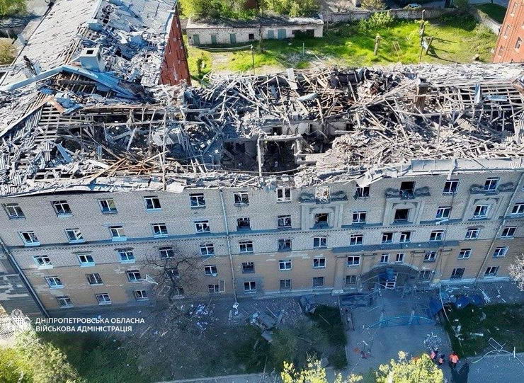 Росія обстріляла студентській гуртожиток у Дніпрі