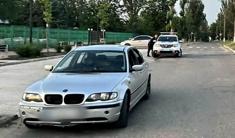 В Одесской области компания каталась на крыше BMW — один упал и умер