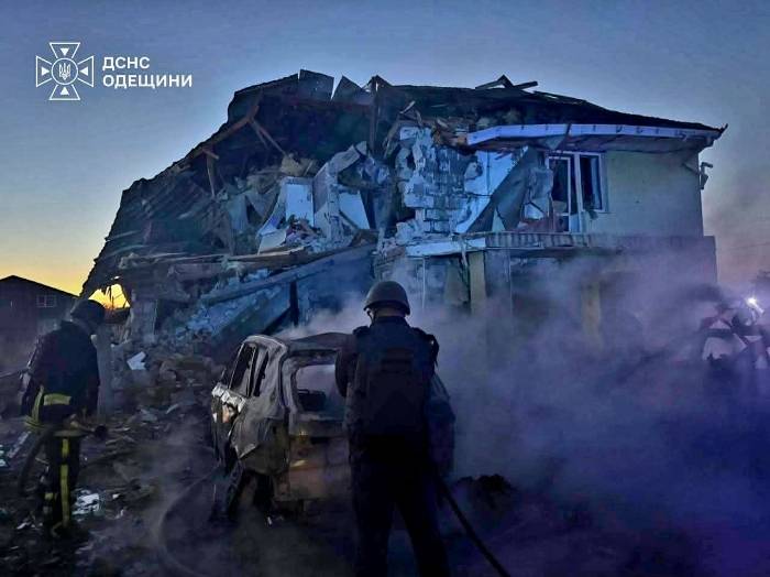 На Одессу и Черноморск рашисты сбросили КАБы – один человек погиб