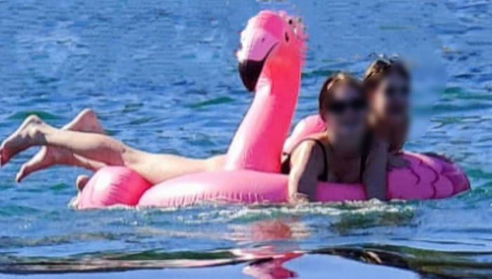 Бархатный сезон на одесских пляжах: за день спасли 18 отдыхающих на воде