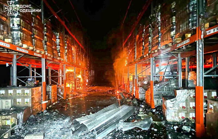 Ночью россия нанесла снова удары по продовольственному составу под Одессой