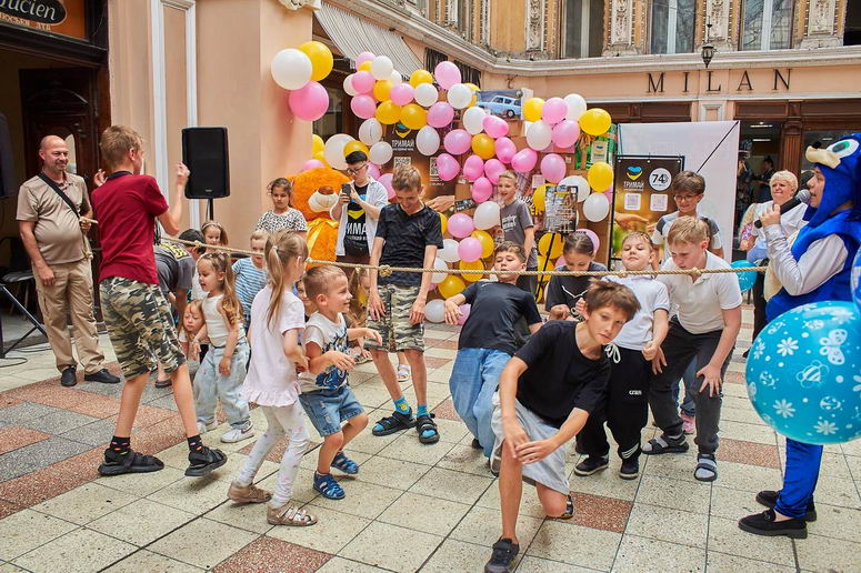 В Одессе стартовал большой благотворительный фестиваль «Осенний бал в Пассаже»