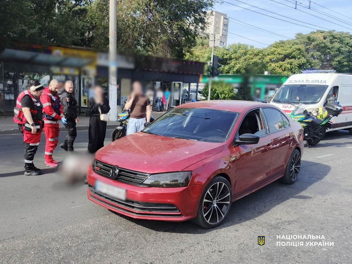 В Одессе на проспекте Небесной Сотни в ДТП погиб пешеход