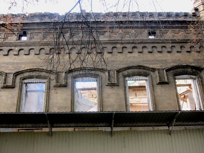 В Одессе в 170-летнем особняке Крыжановского уничтожили интерьеры во время реставрации
